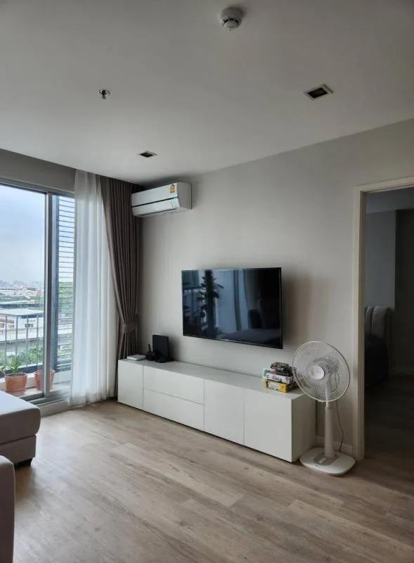 Property photos for The Room Sathorn - Taksin