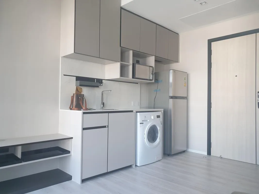 Property photos for The Room Phayathai