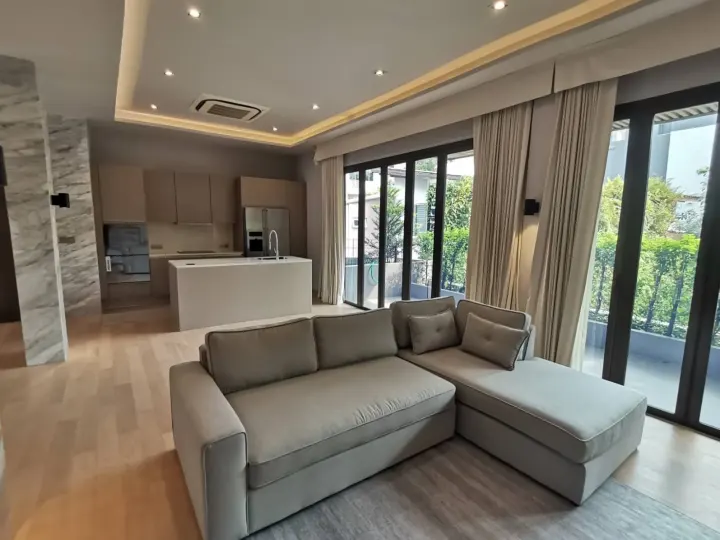 Property photos for Arna Ekamai