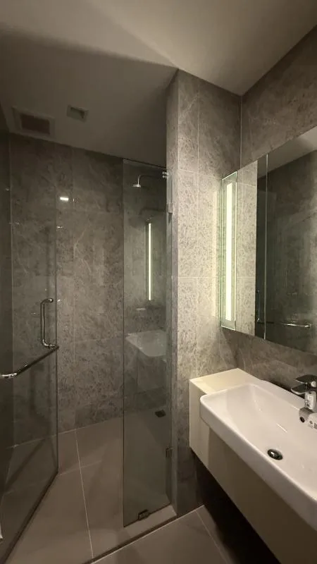 Property photos for Noble Around Ari