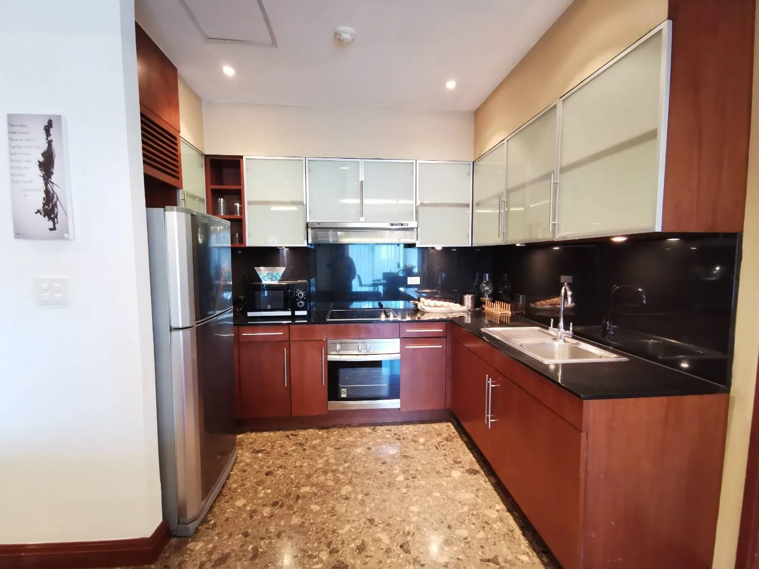 Property photos for Royal Residence Park