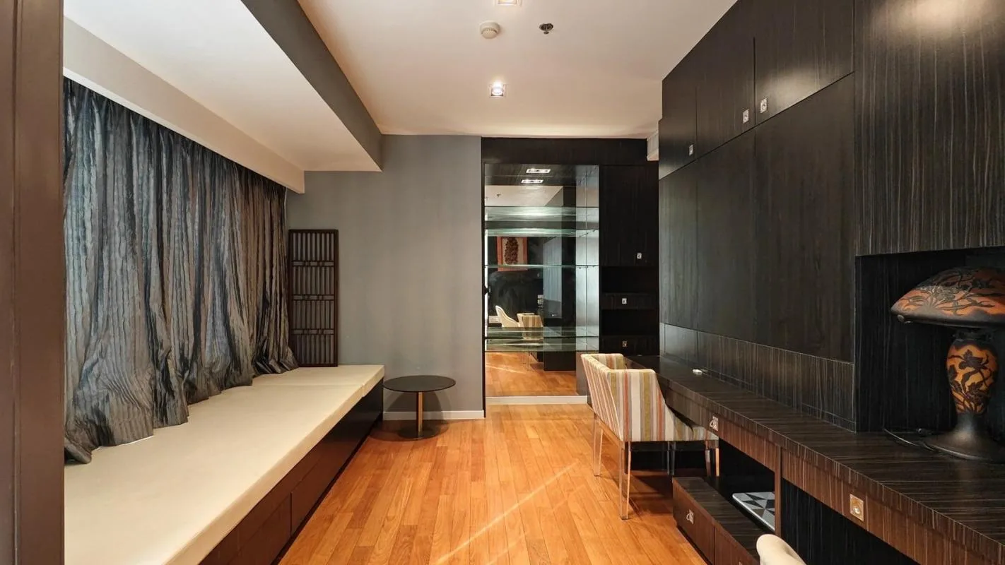 Property photos for Amanta Lumpini