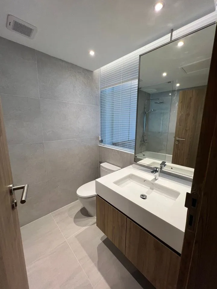 Property photos for Baan Ploenchit