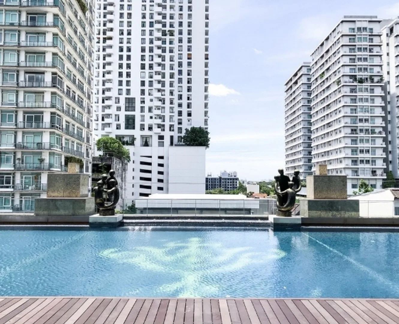 Property photos for Ivy Thonglor