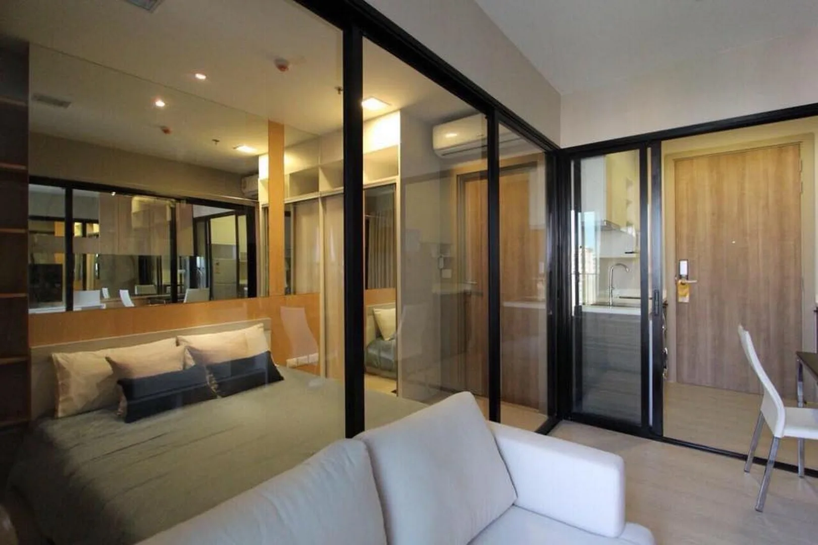Property photos for Condolette Midst Rama 9