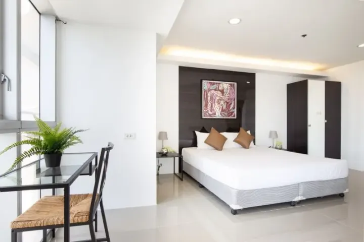Property photos for The Waterford Diamond