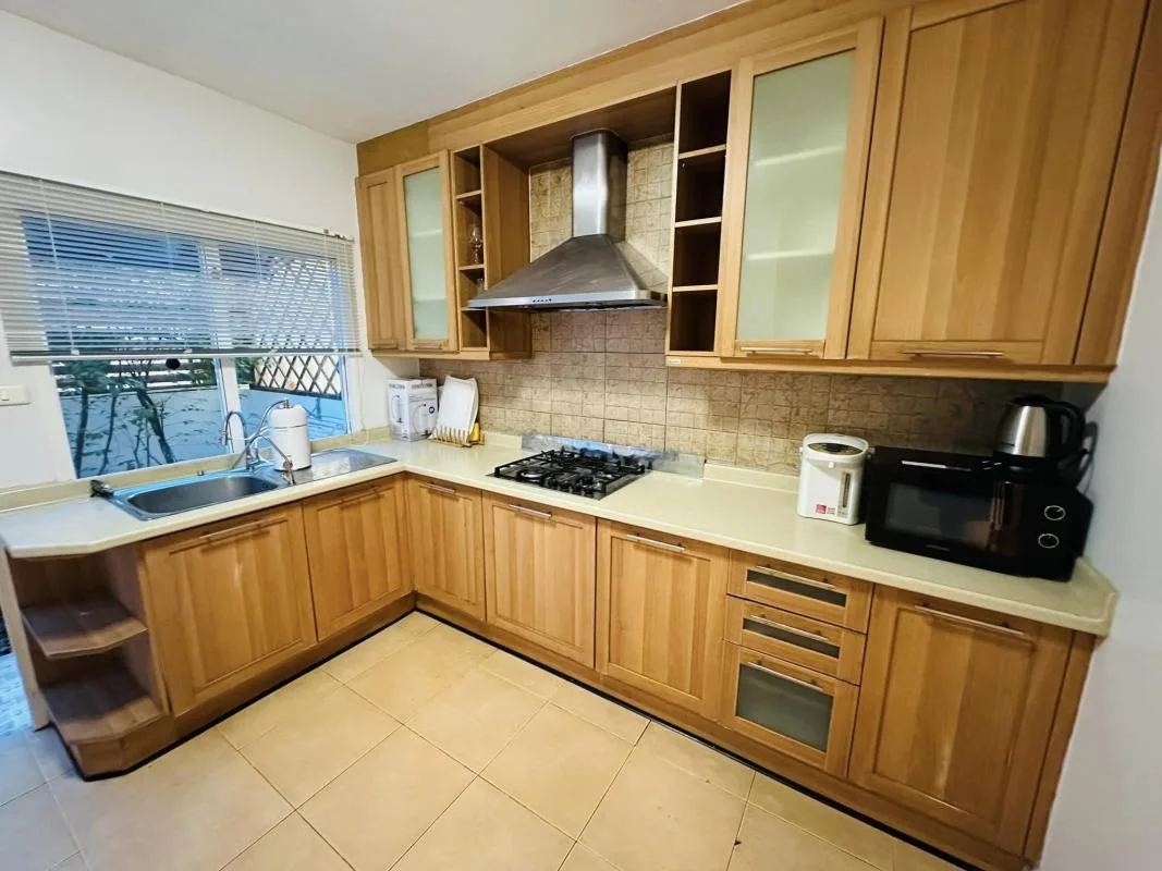 Property photos for Baan Klang Krung Thonglor