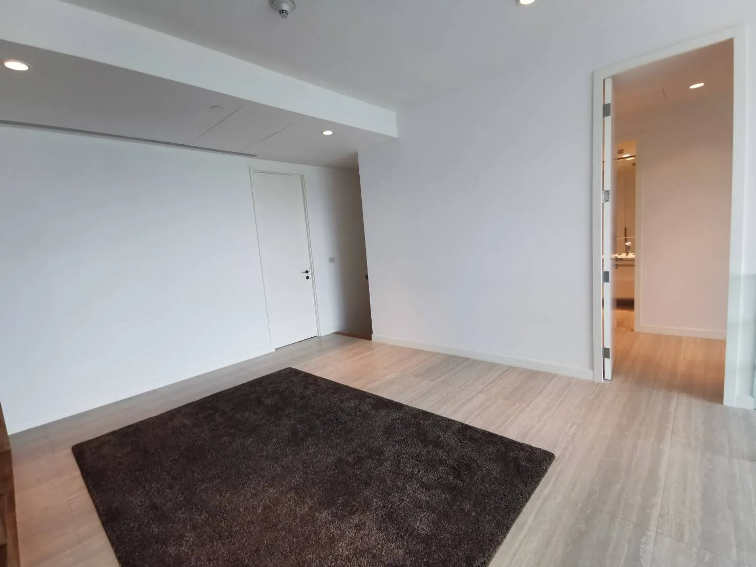 Property photos for 185 Rajadamri