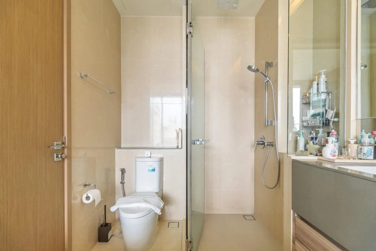 Property photos for The Esse Asoke