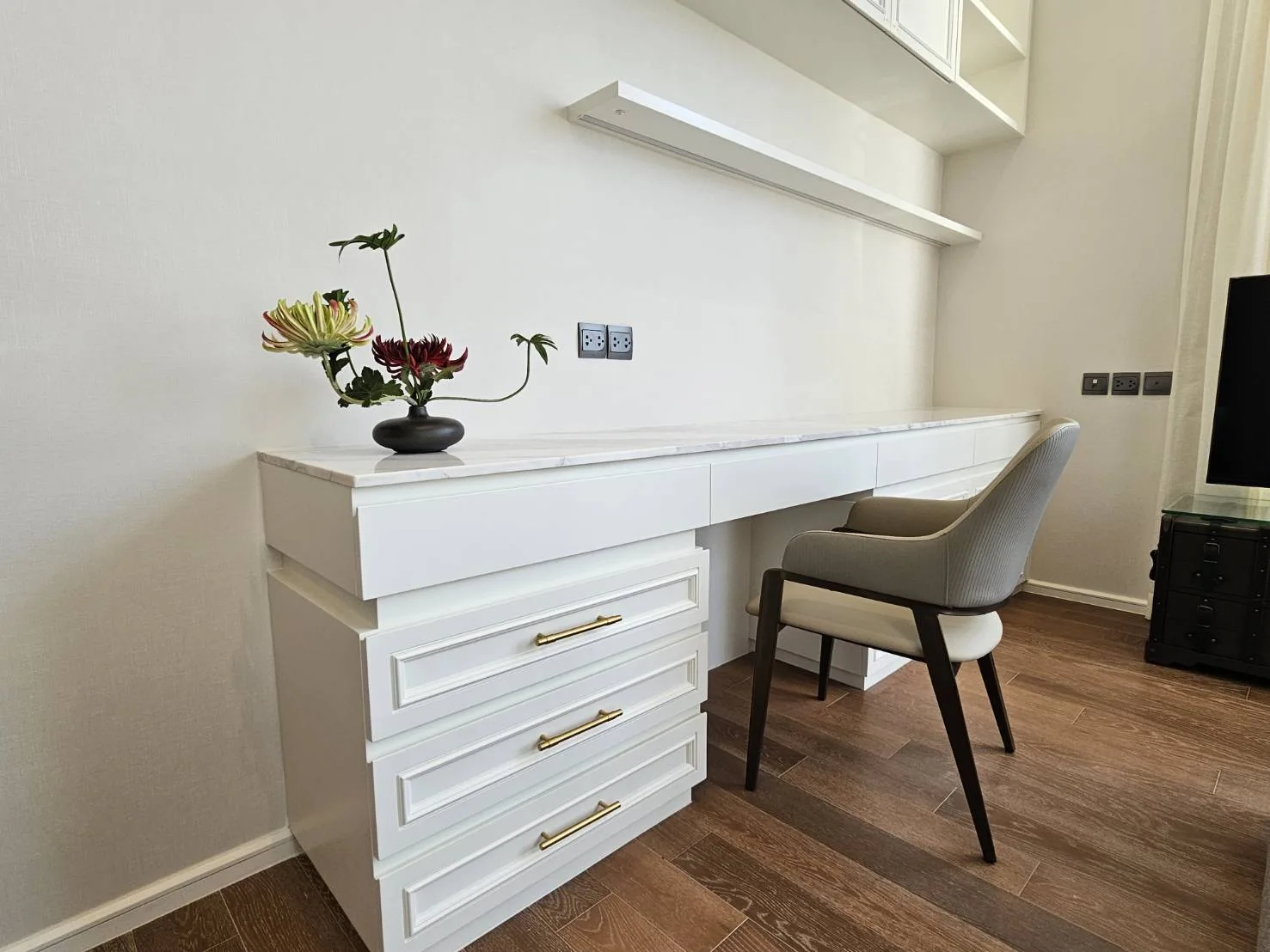 Property photos for Muniq Langsuan