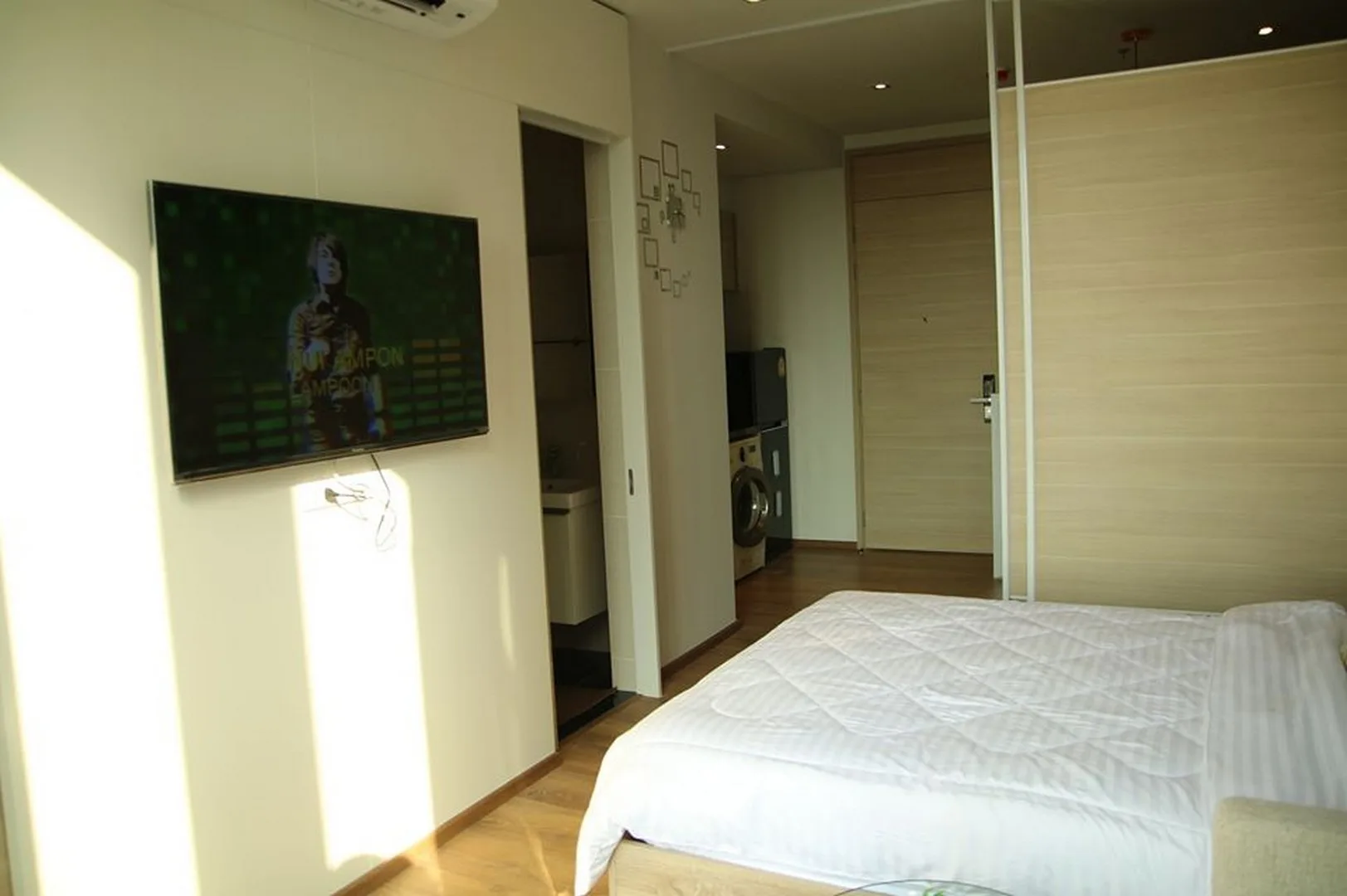 Property photos for Park Origin Phromphong