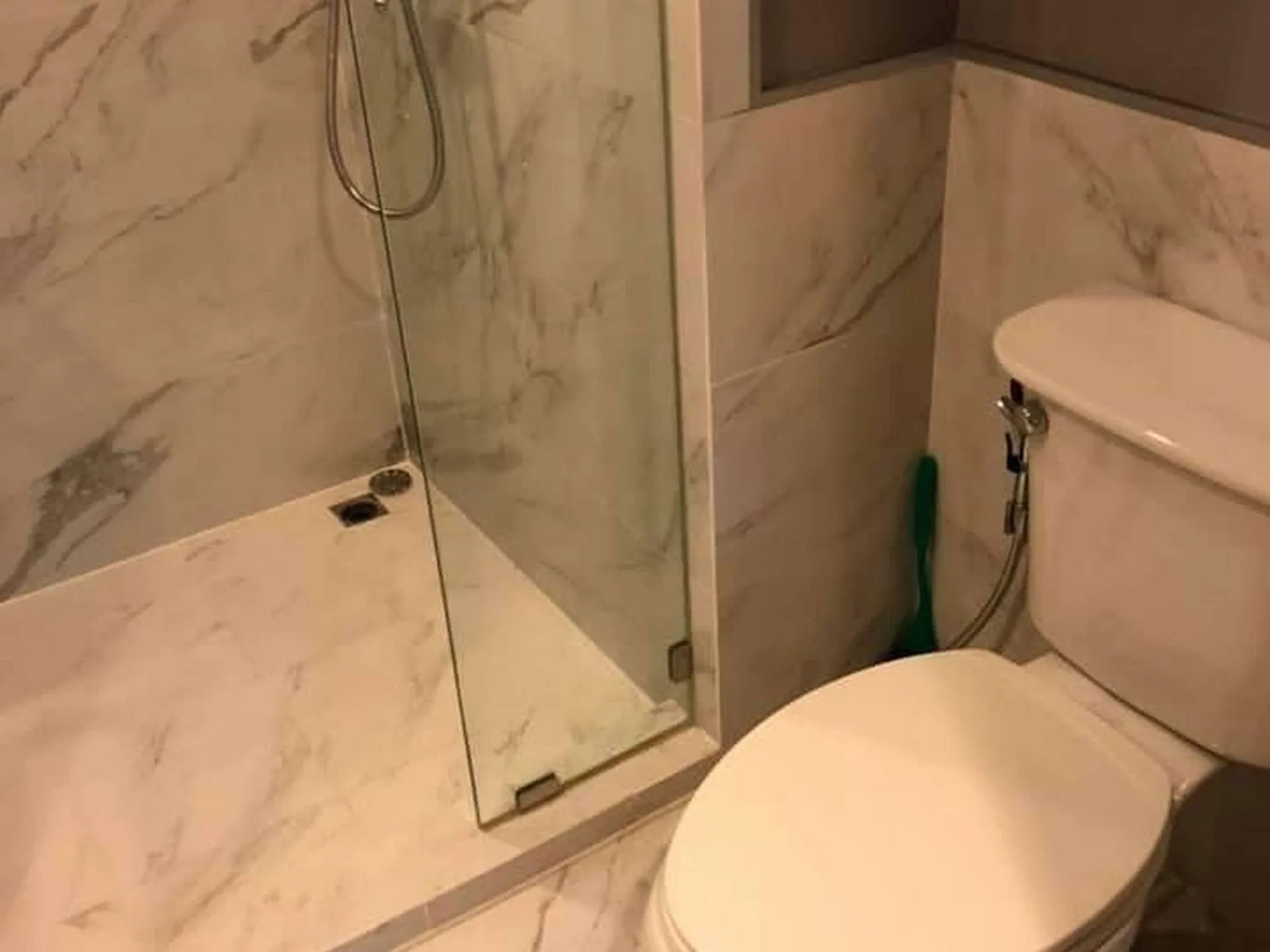 Property photos for The Reserve - Kasemsan 3