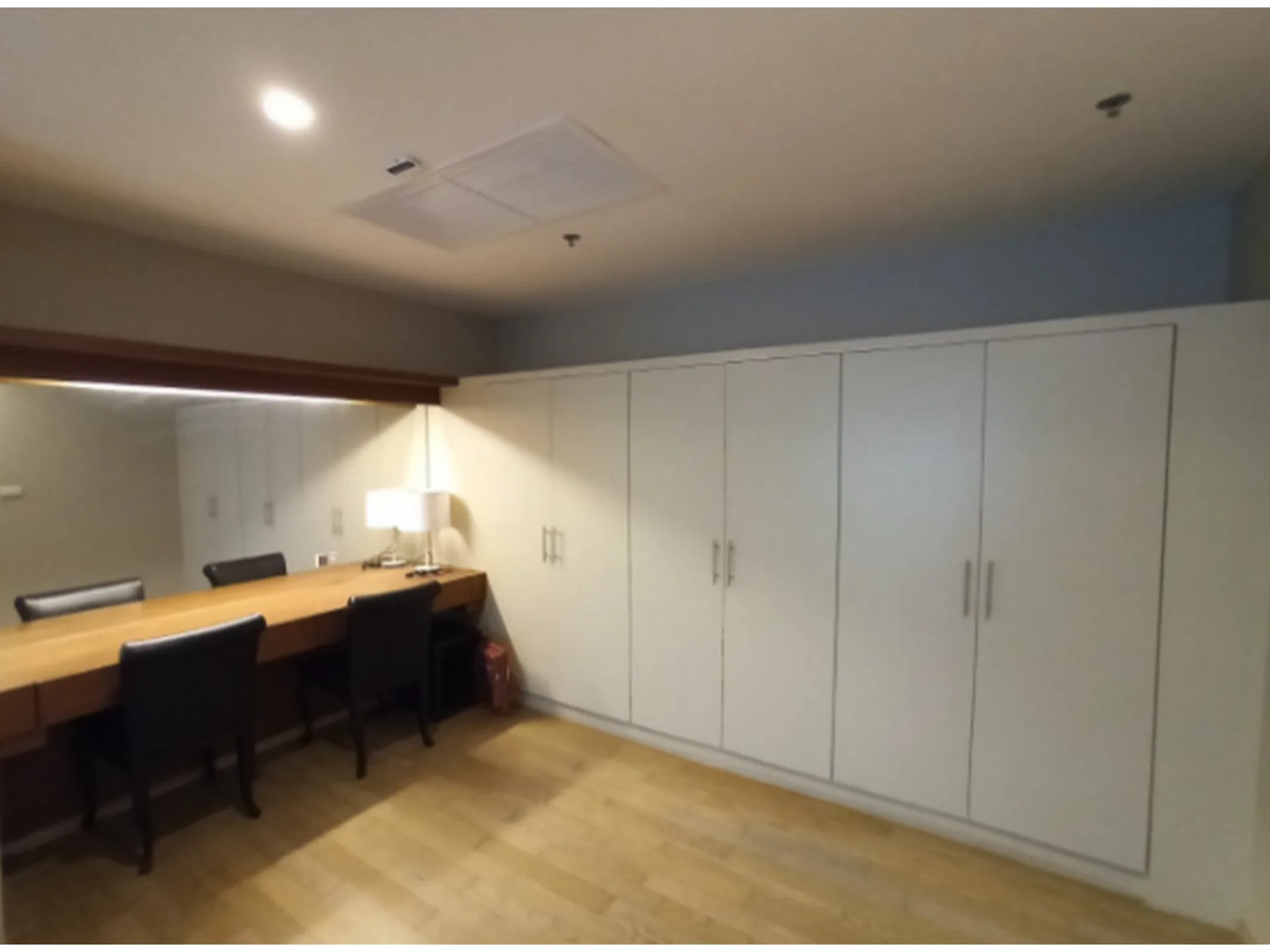 Property photos for Noble Remix