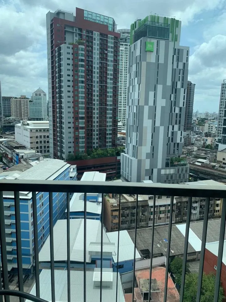 Property photos for Life Sukhumvit 48