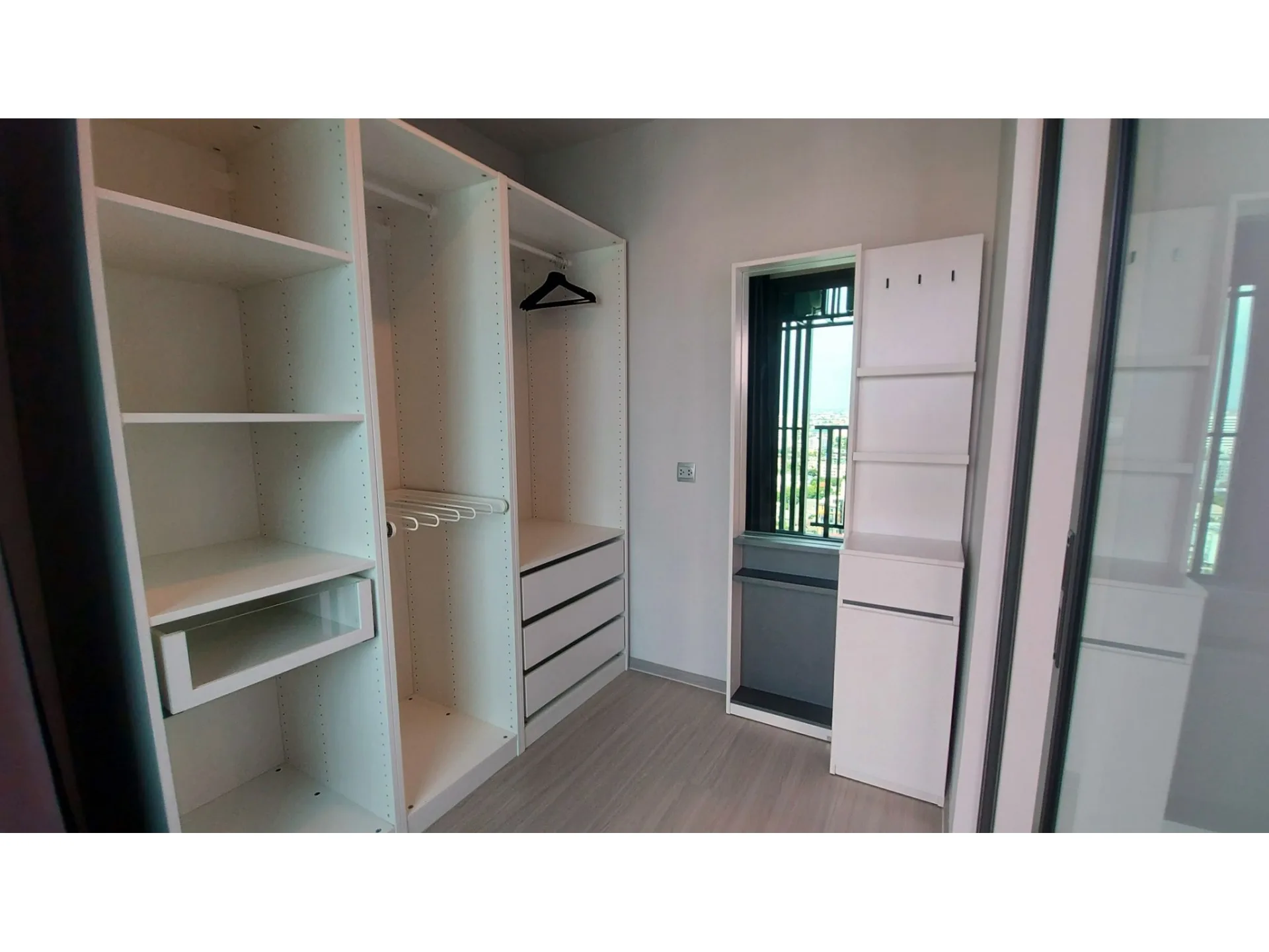 Property photos for Life Ladprao