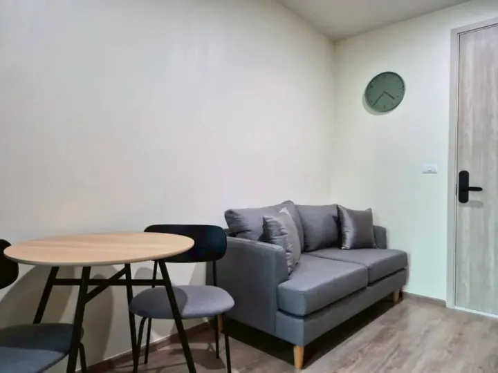 Property photos for Nue District R9