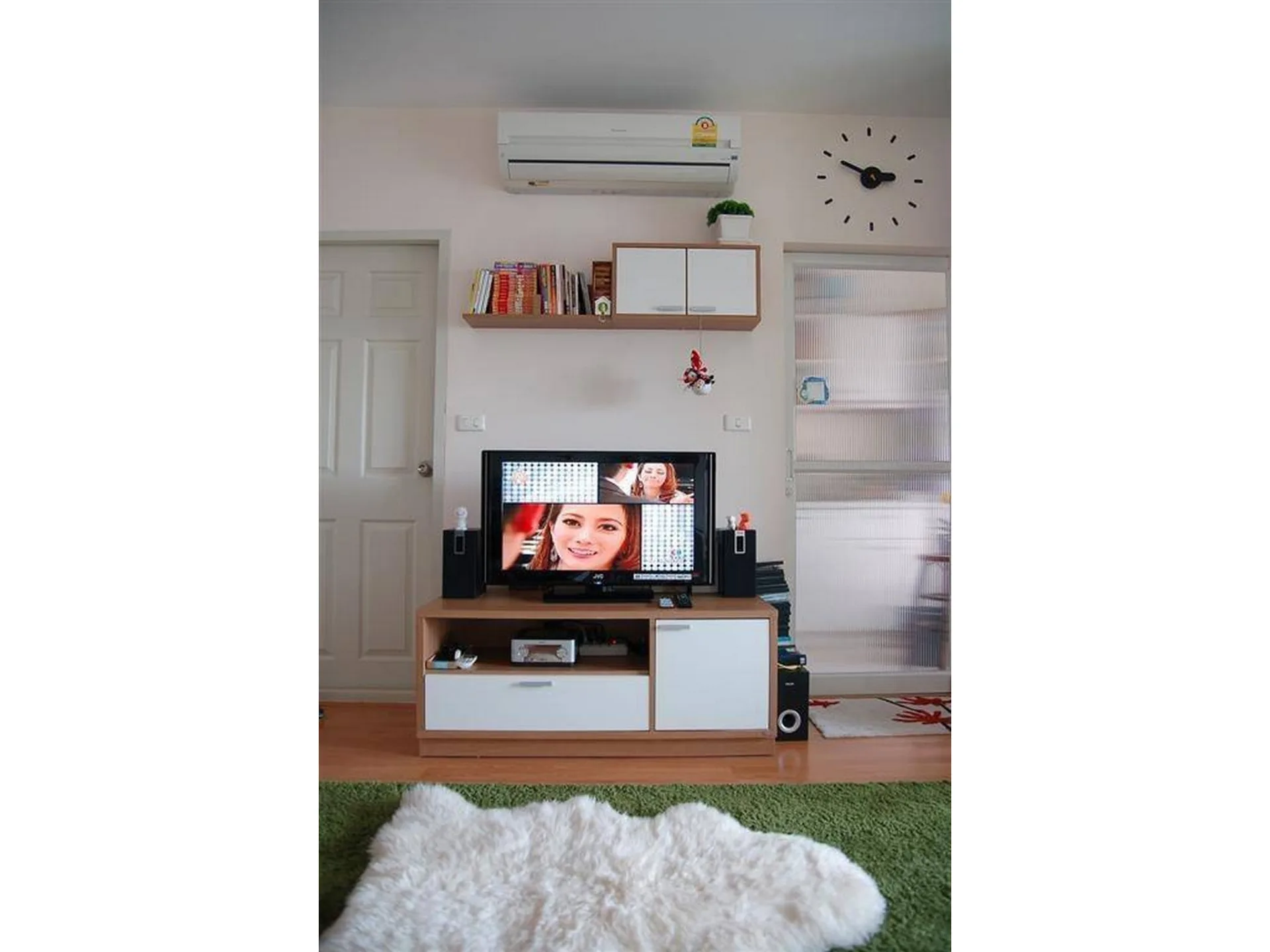 Property photos for Life @ Ratchada