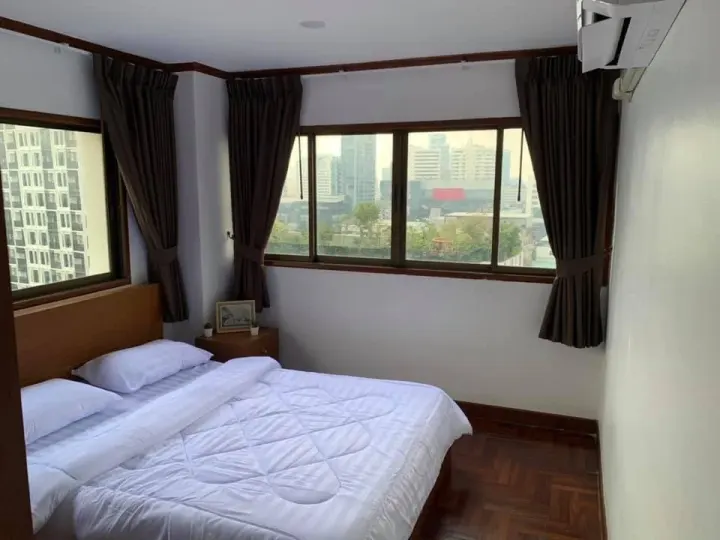 Property photos for Thonglor Tower