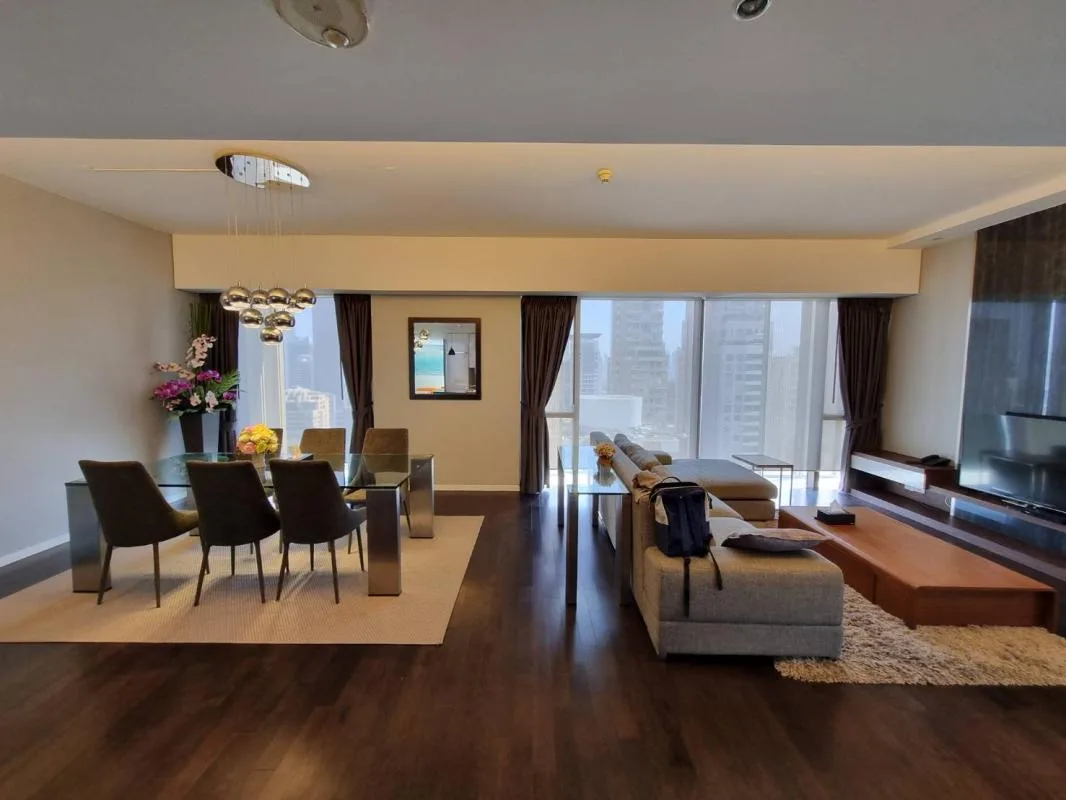 Property photos for Hansar Rajdamri