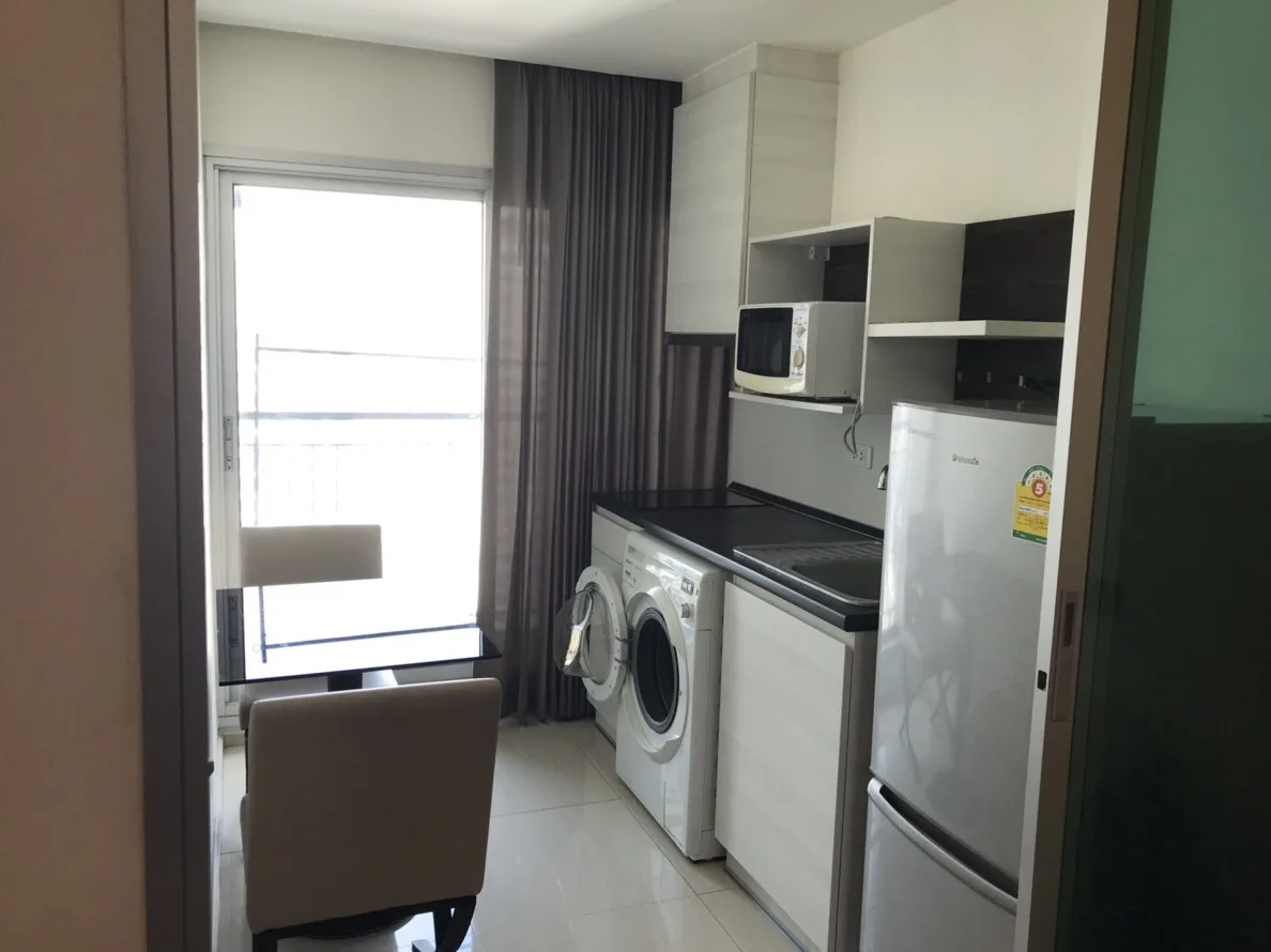 Property photos for Life Ratchadapisek