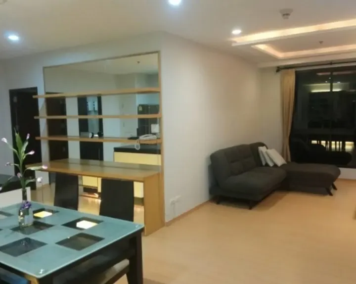 Property photos for Vista Garden