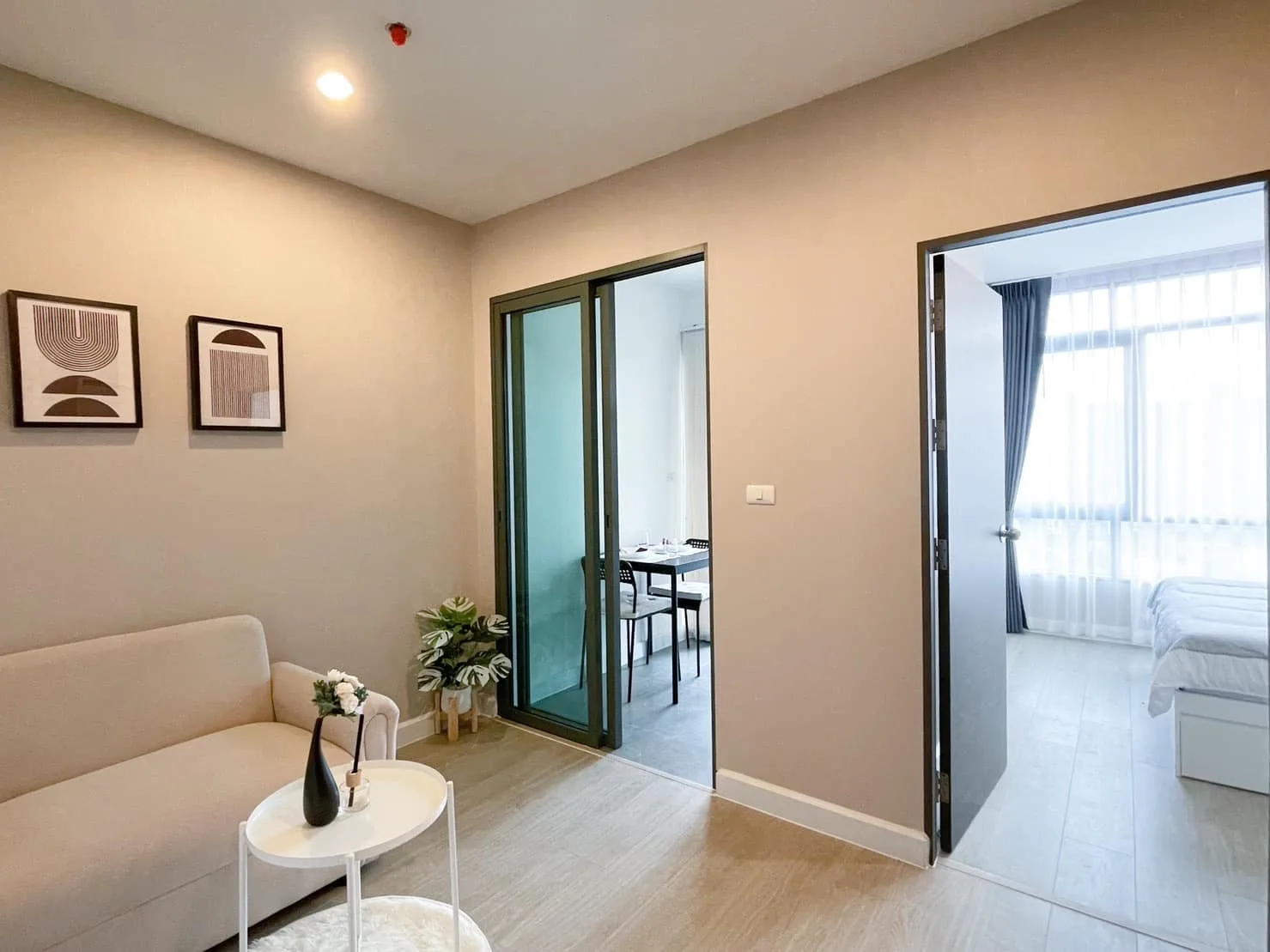Property photos for Metro Sky Prachachuen