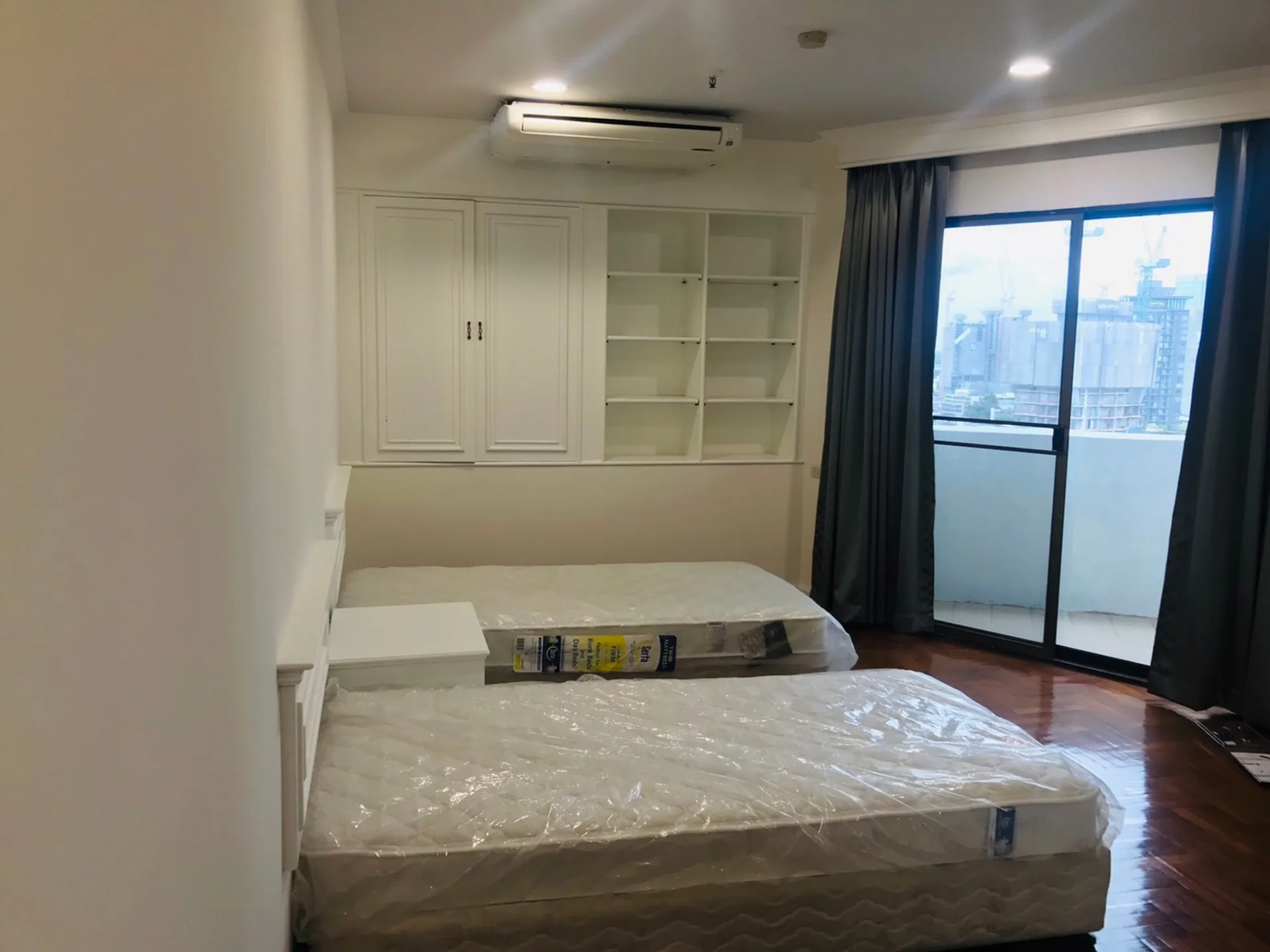 Property photos for Fifty Fifth Tower
