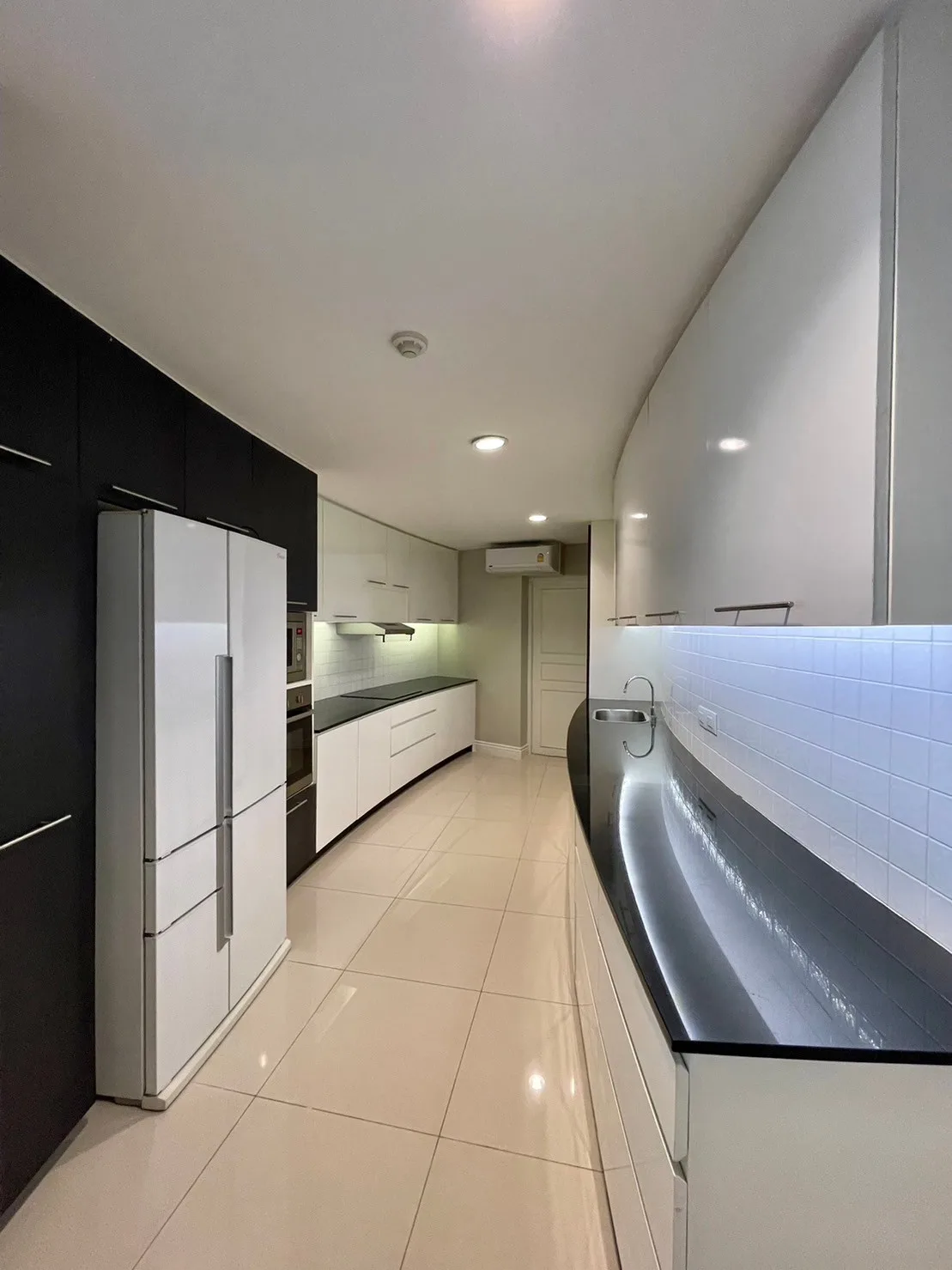 Property photos for Supakarn Condominium