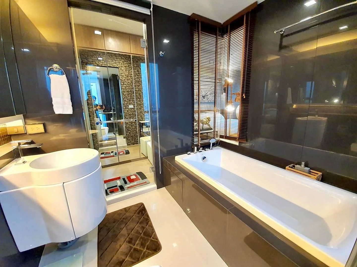 Property photos for Rhythm Sathorn
