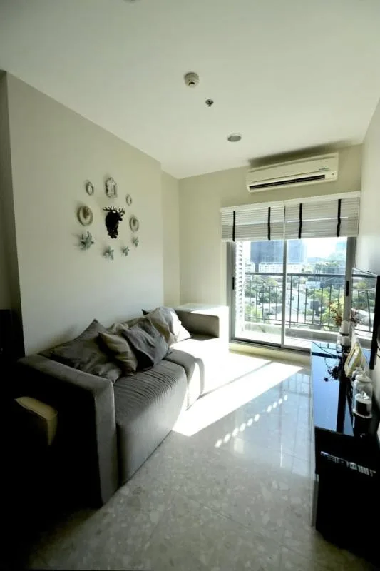 Property photos for The Crest Sukhumvit 34