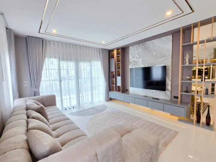 Property photos for Centro Bangna-wongwaen