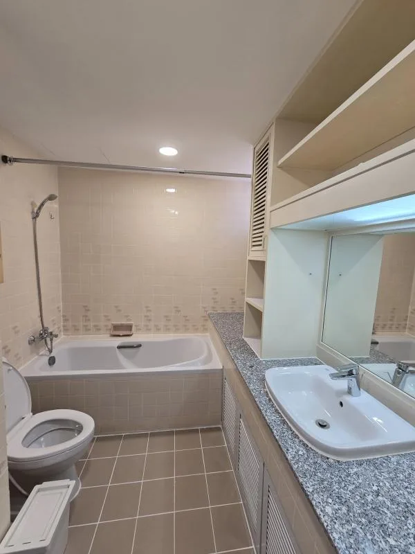 Property photos for Tai Ping Towers