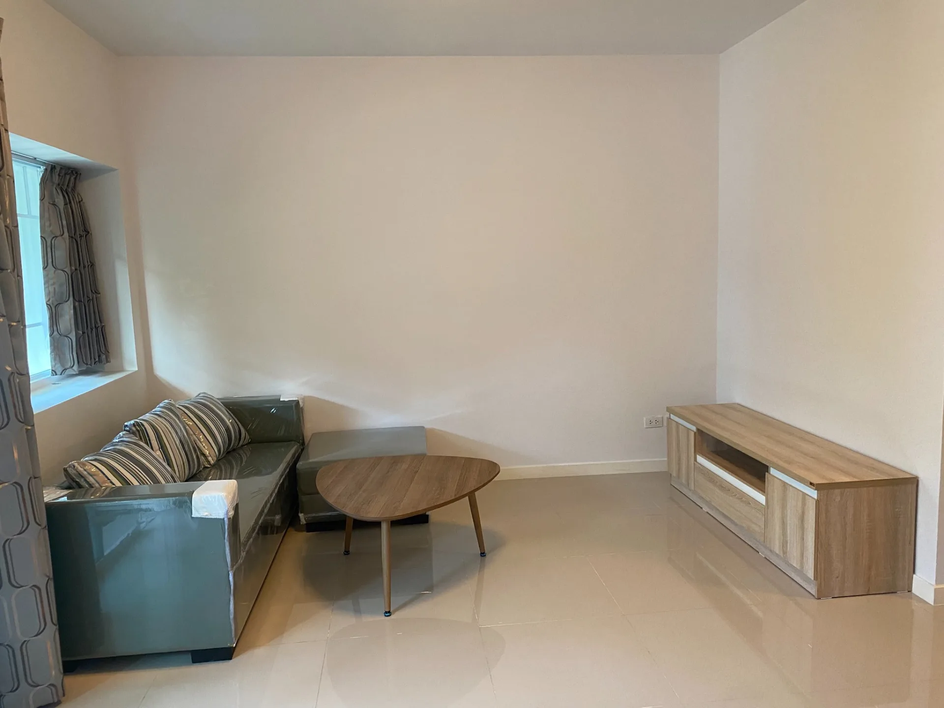Property photos for Indy Bangna Km.7