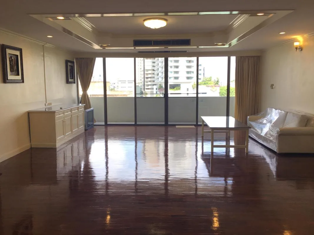 Property photos for Oriental Towers