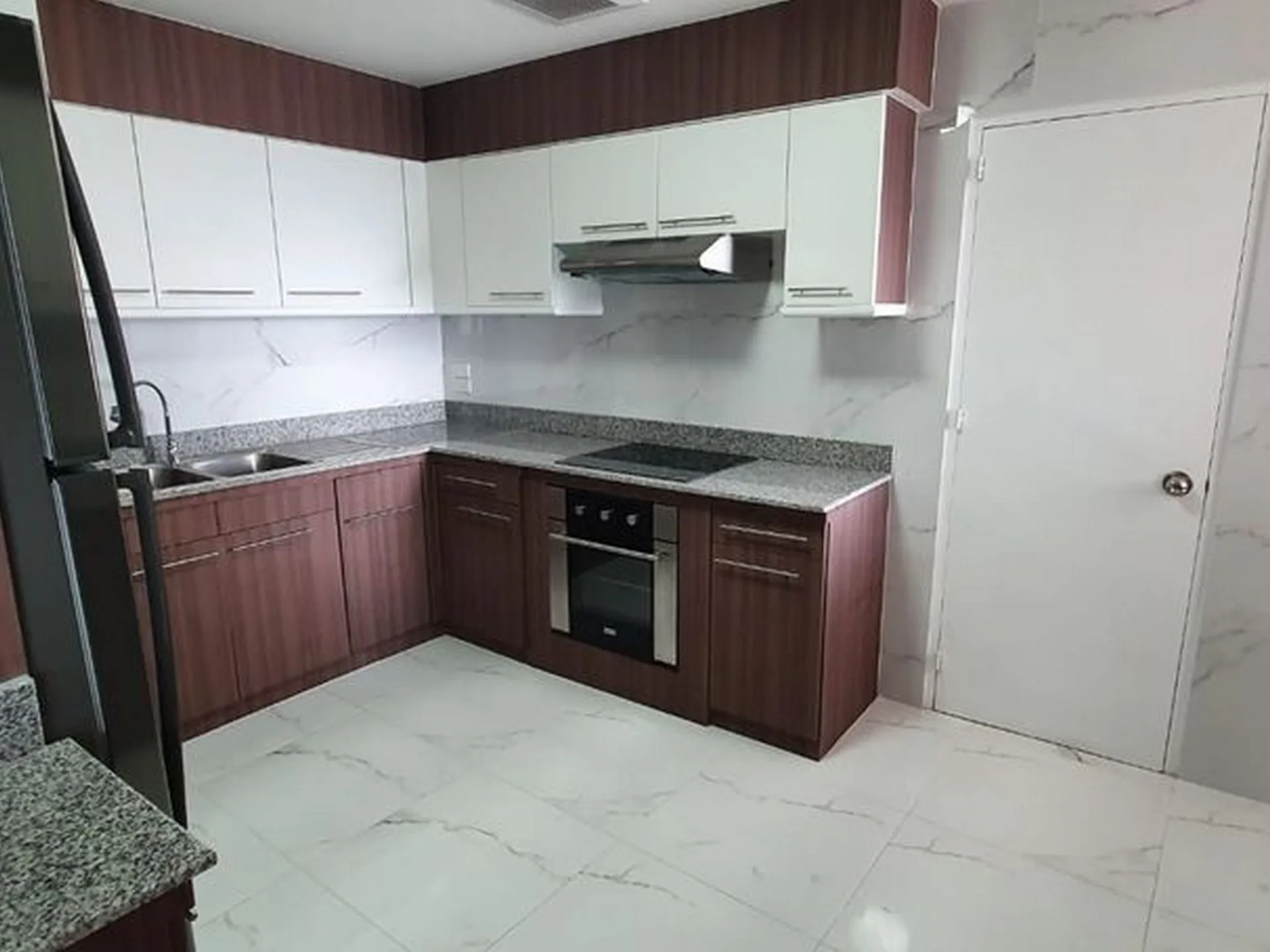 Property photos for President Park Sukhumvit 24