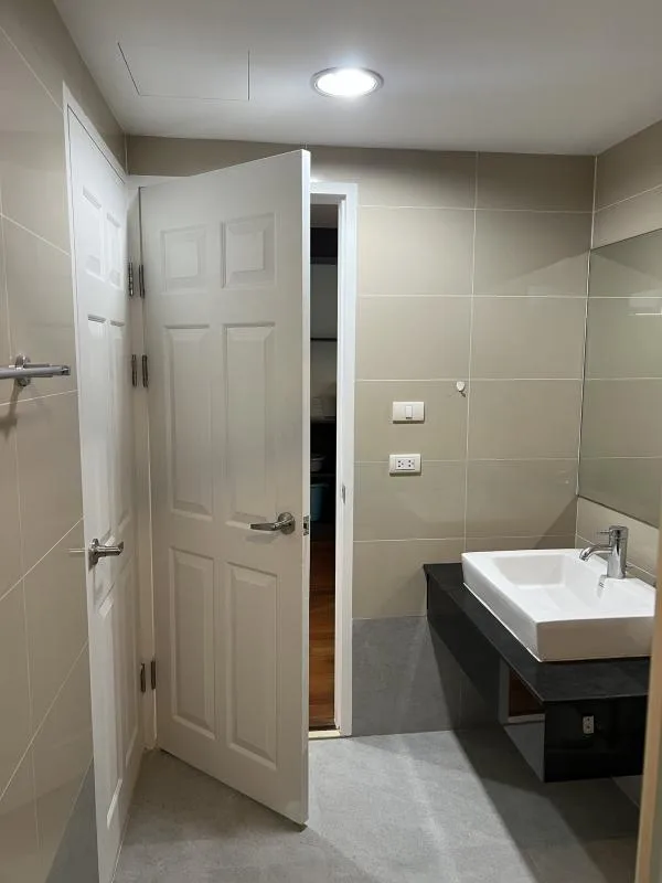 Property photos for Belle Grand Rama 9