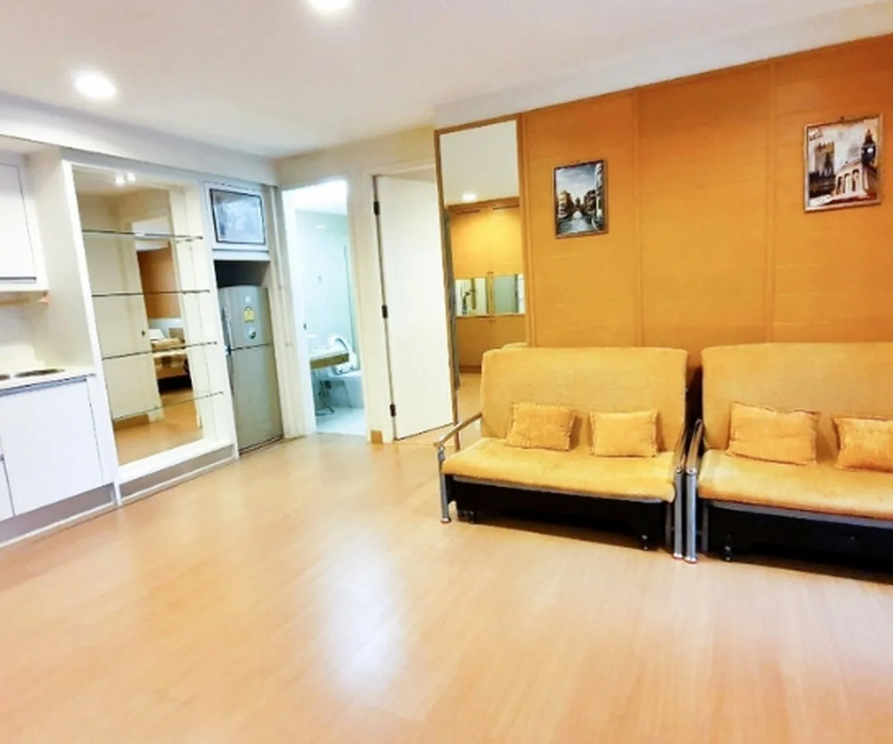 Property photos for The Bangkok Thanon Sub