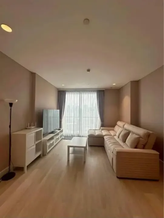 Property photos for Aguston Sukhumvit 22