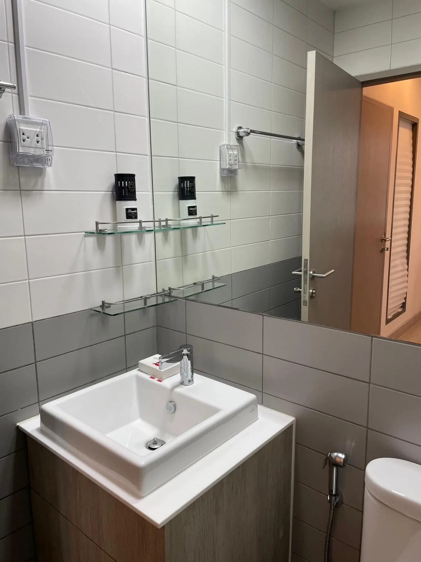 Property photos for Ideo Mobi Sukhumvit 81