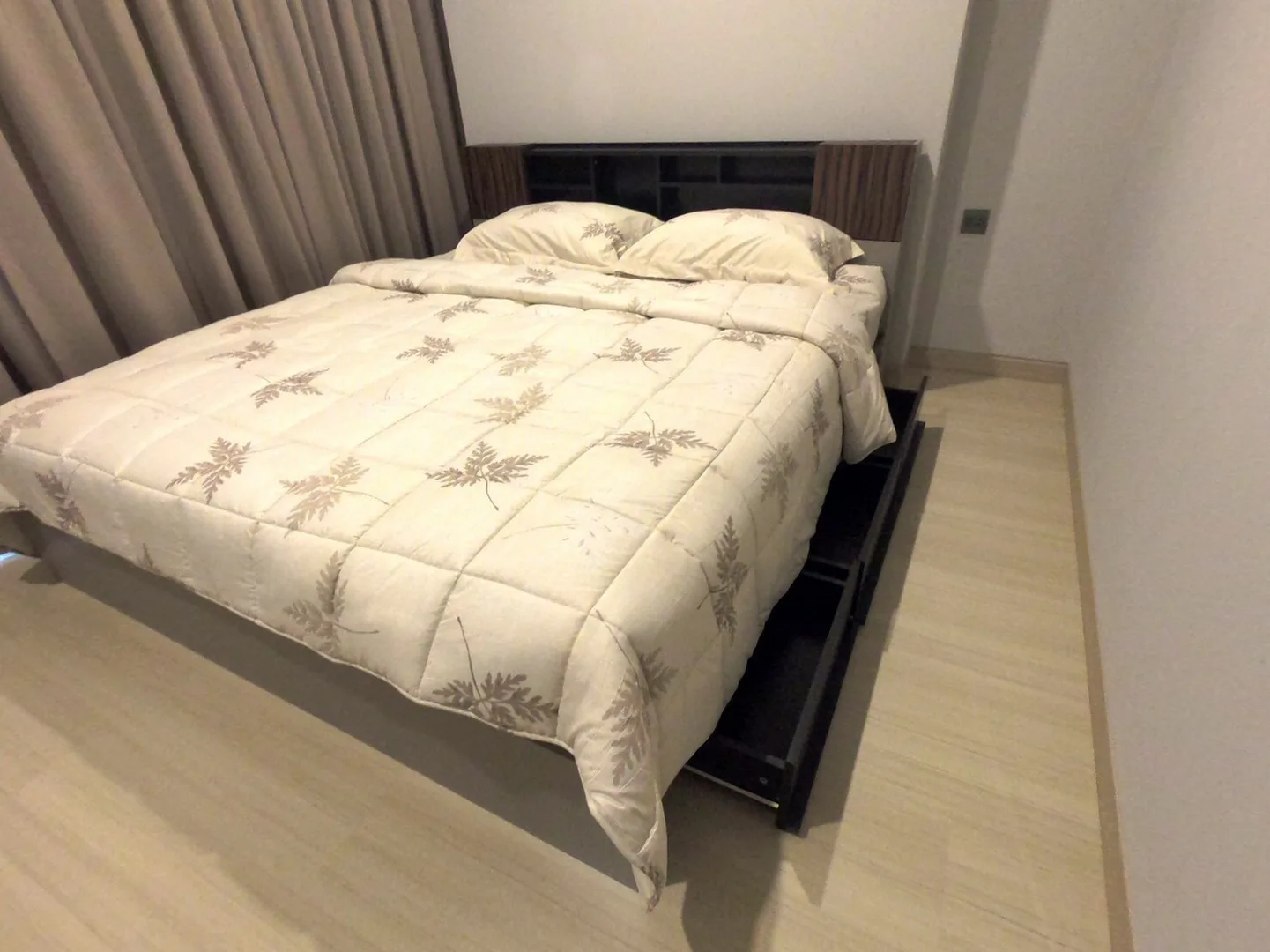 Property photos for Lumpini Suite Phetchaburi - Makkasan