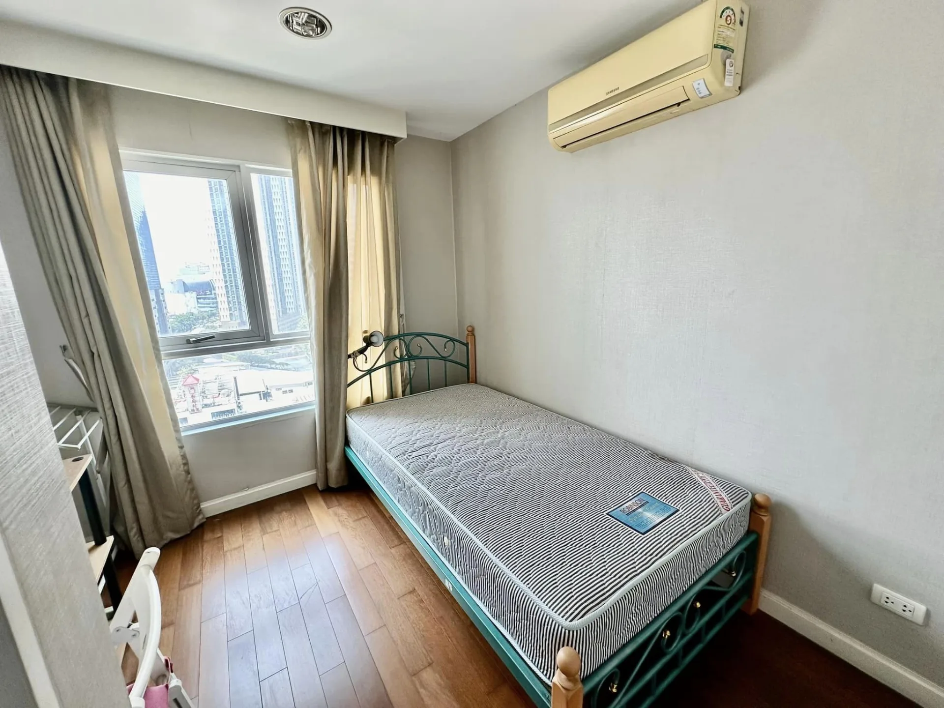 Property photos for Belle Grand Rama 9