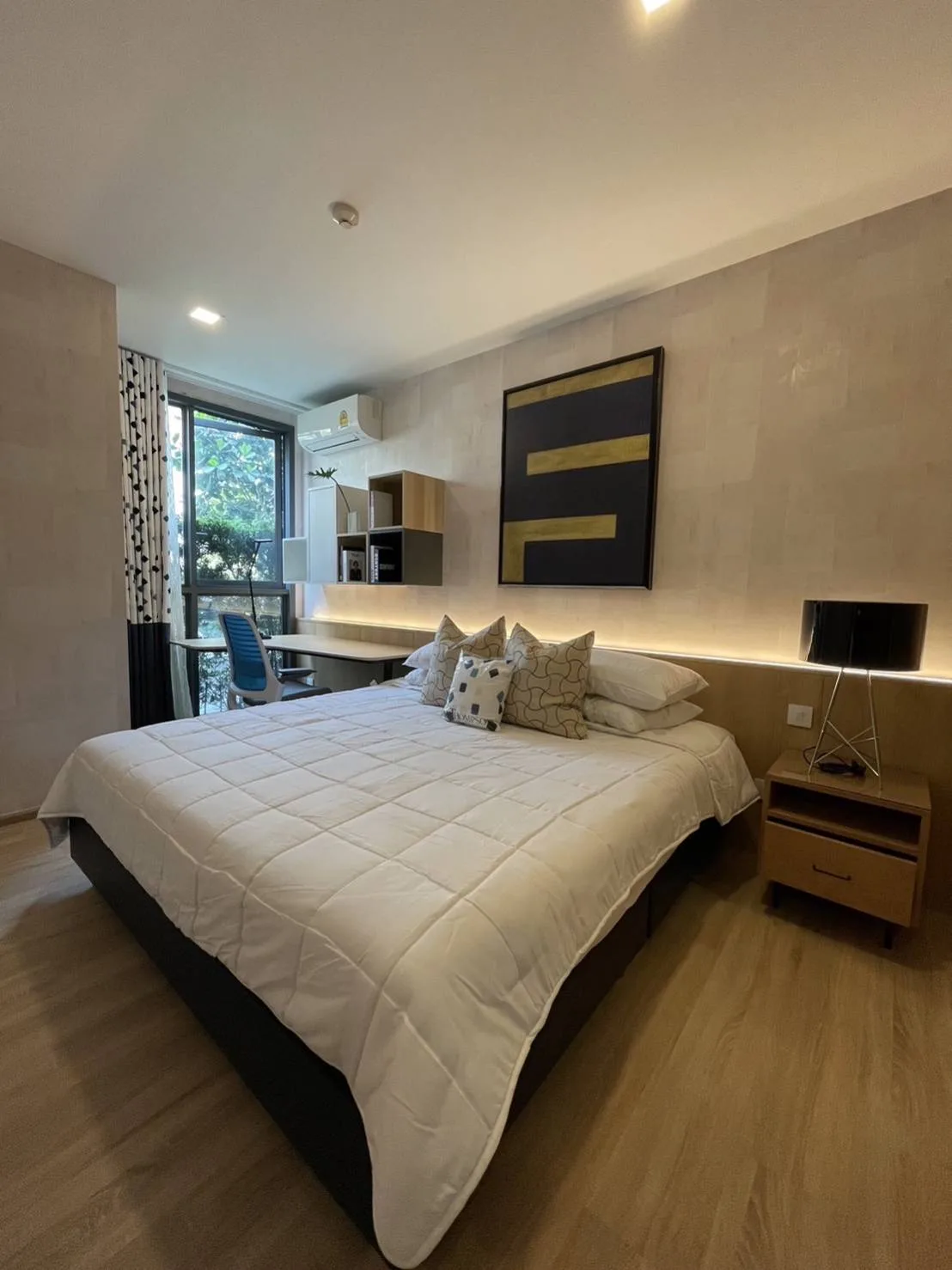 Property photos for Taka Haus Ekamai 12