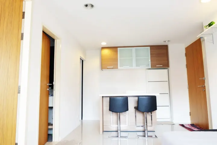 Property photos for Zenith Place Sukhumvit 42