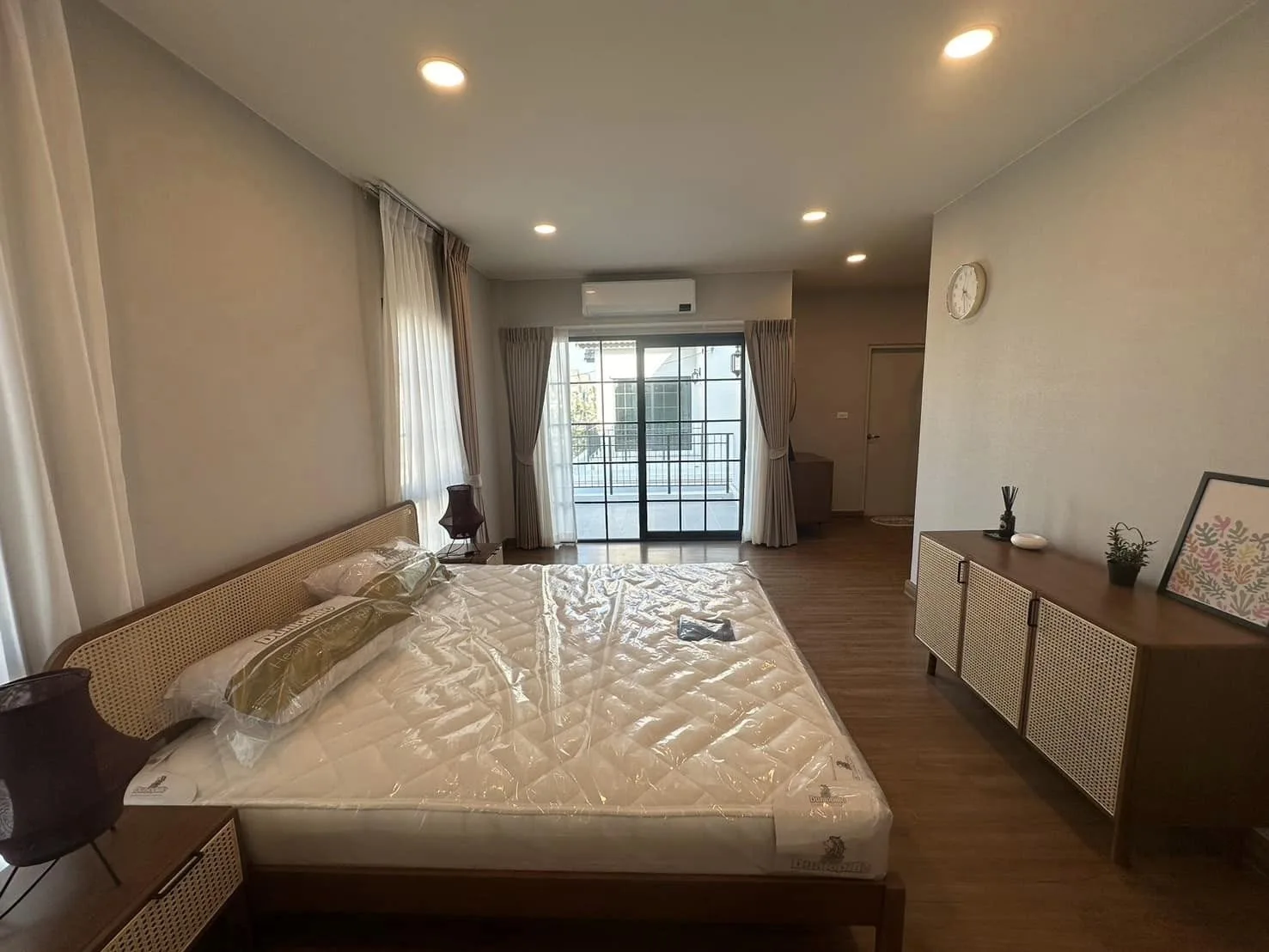 Property photos for Centro Bangna - Km.7