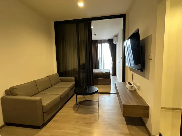 Property photos for THE LINE Phahonyothin Park
