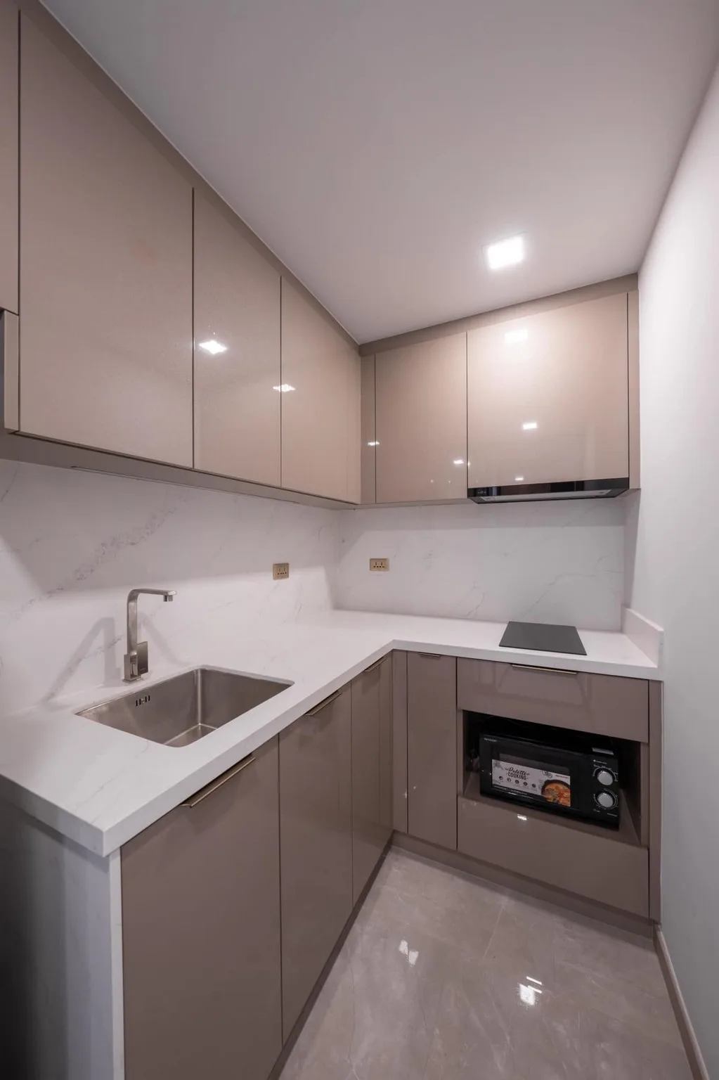 Property photos for One 9 Five Asoke - Rama 9