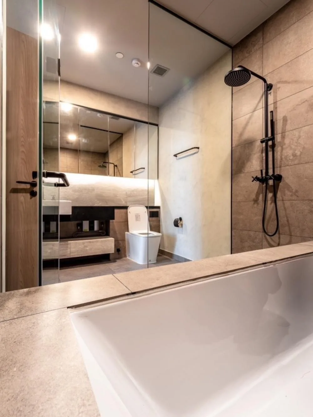 Property photos for The Lofts Asoke