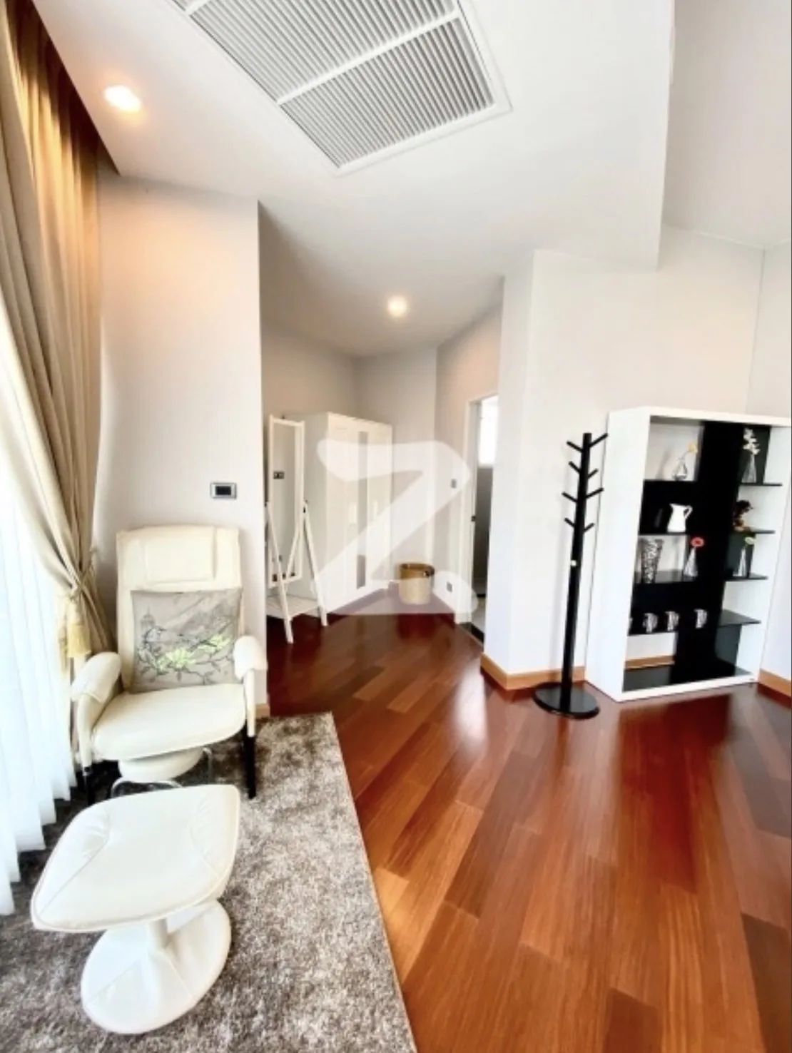 Property photos for Supalai Wellington