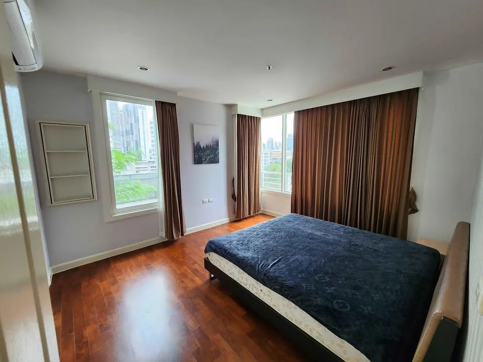 Property photos for Siri Residence