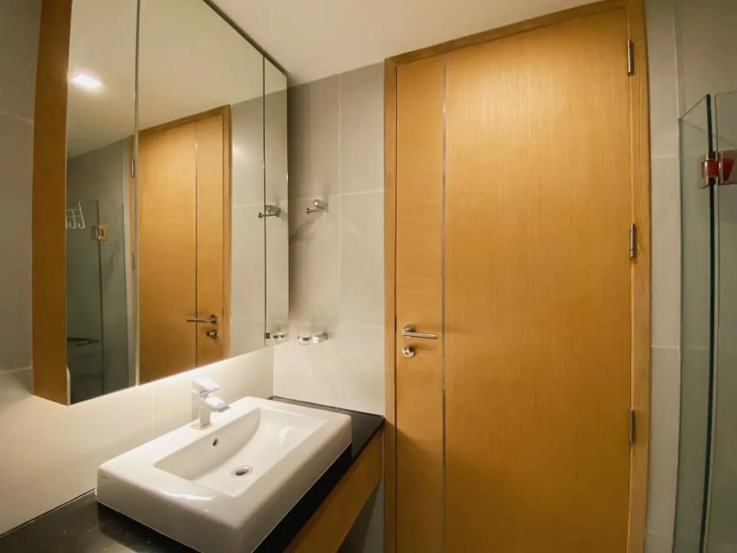 Property photos for SOCIO Ruamrudee
